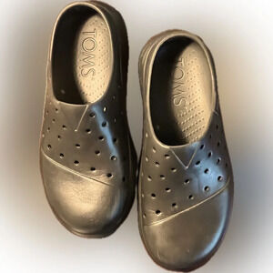 TOMS Unisex Alpargata Mallow Mule Sneakers Shoes Casual, Black, W10 M8, with box